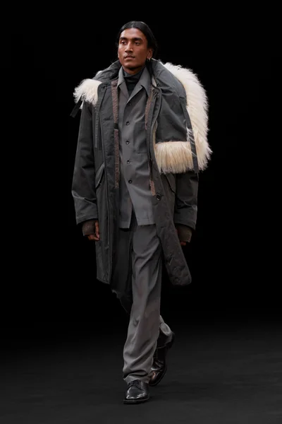 Look 57